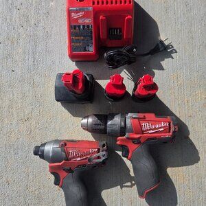 Milwaukee M12 Fuel Impact/Hammer Drill combo with extra battery and charger